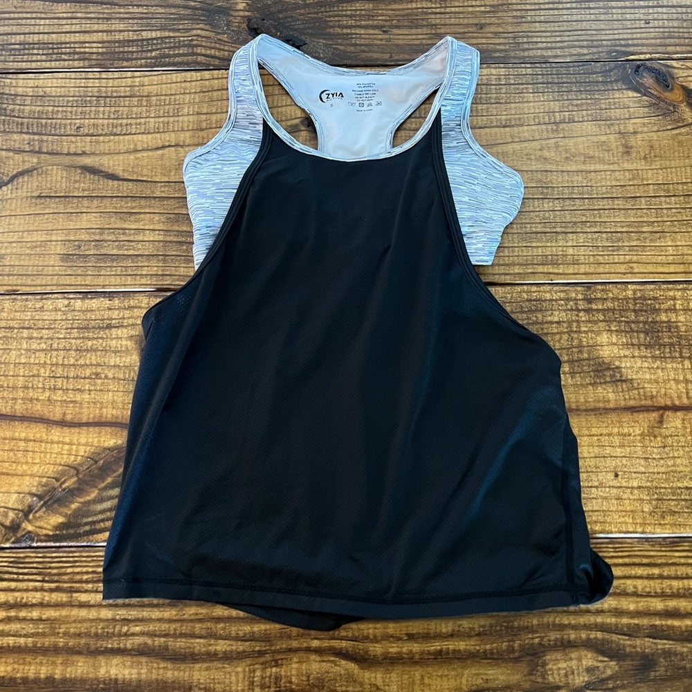 Zyia Tank/built in Bra combo
